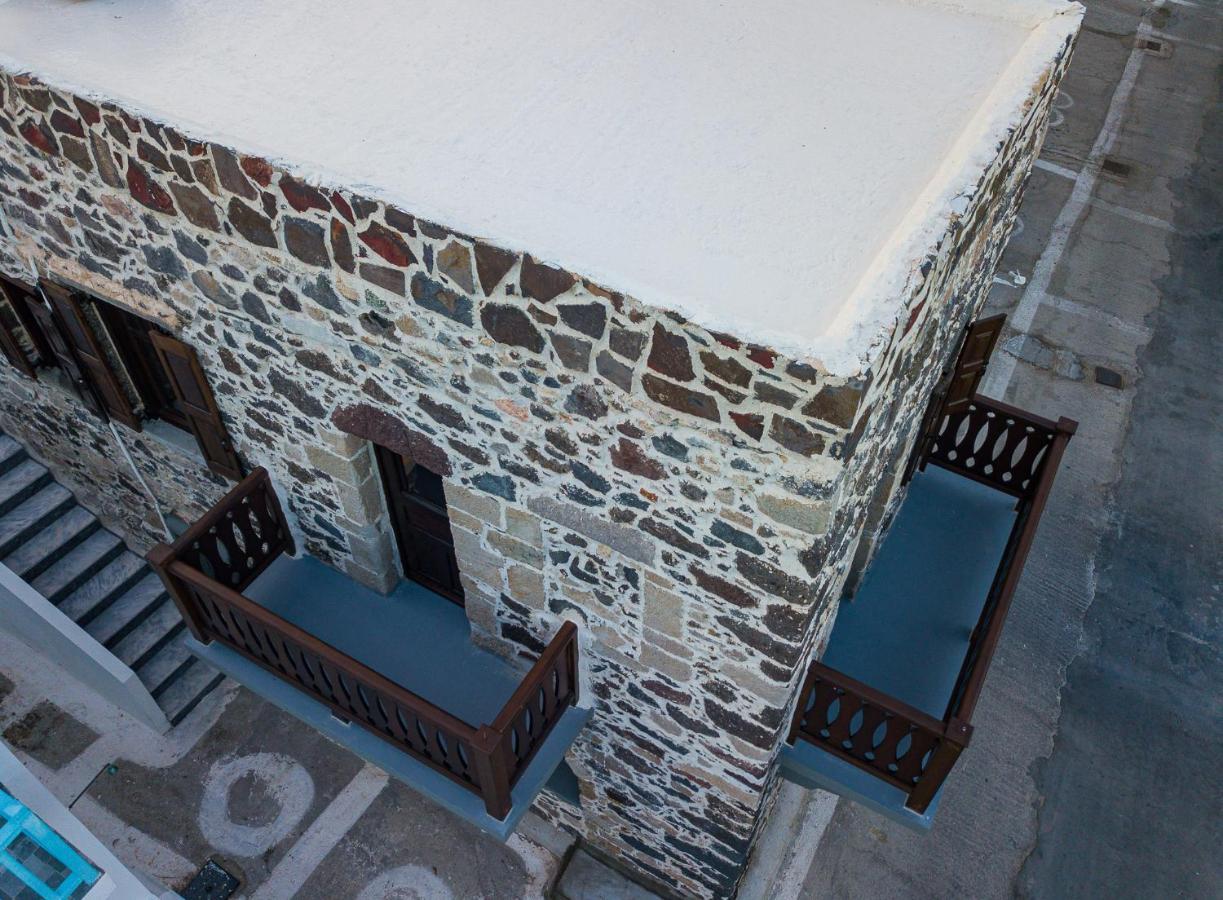 Plousiadi΄S Stone House Appartement Skála Buitenkant foto